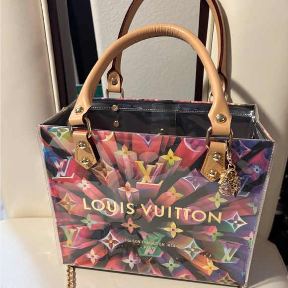 HANDMADE STUNNING UPCYCLED GORGEOUS HANDBAG - Picture 12 of 14